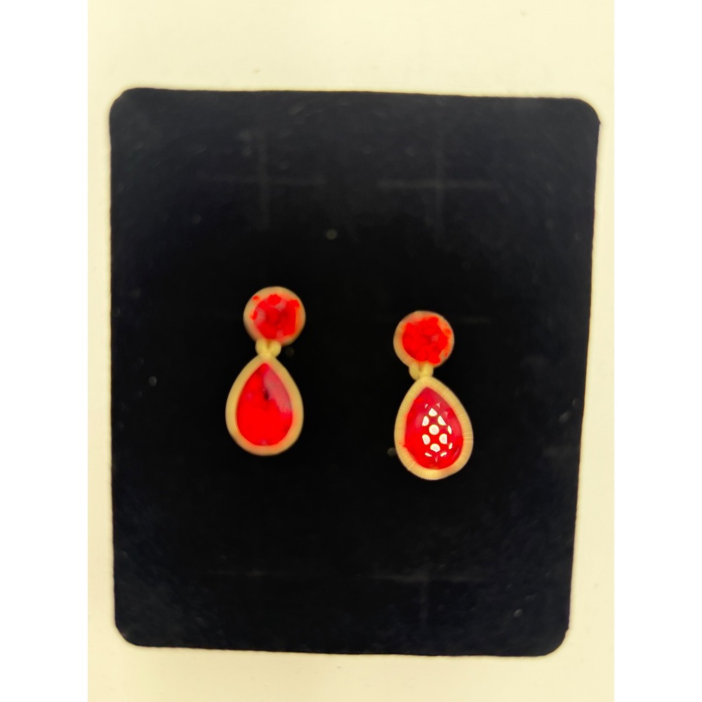 Heidi‎ Daus Red Crystal Pear Drop Earrings Gold Tone Screw Back Vintage Style